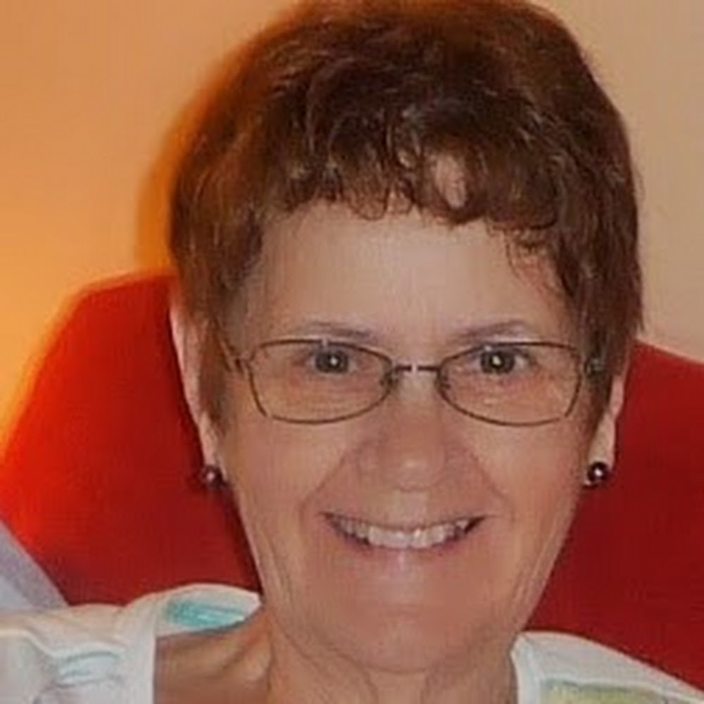 Meet your Posher, Thelma